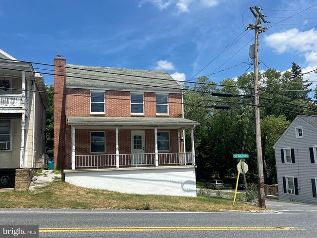 Primary Photo - 2226 Old National Pike