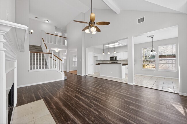 Building Photo - 20906 Greenfield Trail