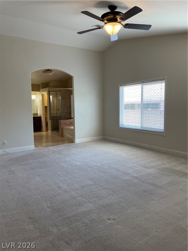 Building Photo - 271 Pointe Ranier Ave