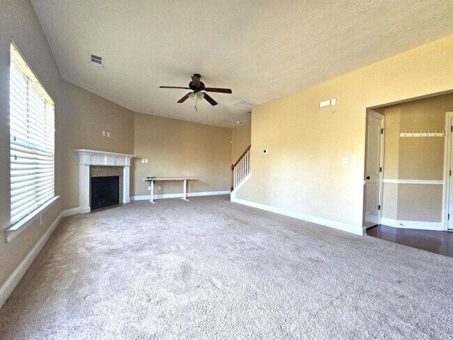 Building Photo - 3915 Griese Ln