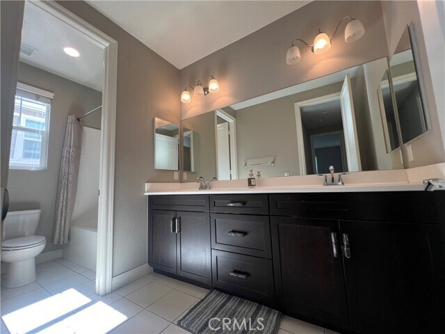 Building Photo - 9735 La Vine Ct