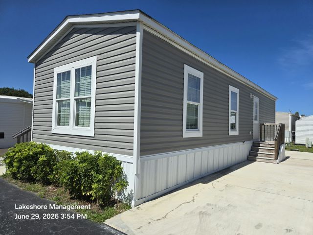 Building Photo - 134 Lone Pine Dr