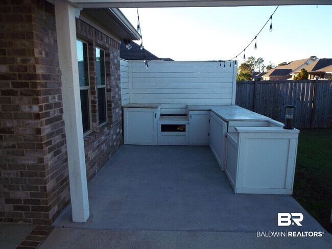 Building Photo - 8813 Asphodel Ln