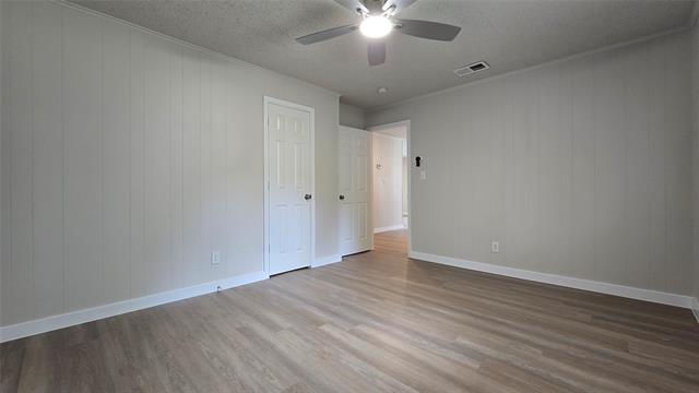 Building Photo - 379 Blackbourn St