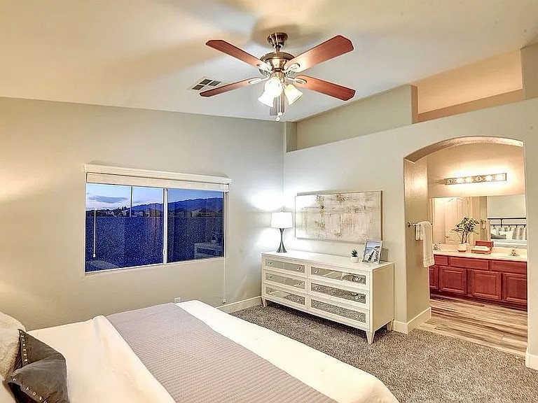 Building Photo - 6661 Lookout Lodge Ln