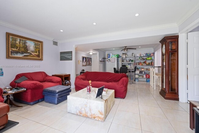 Building Photo - 7401 SW 82nd St