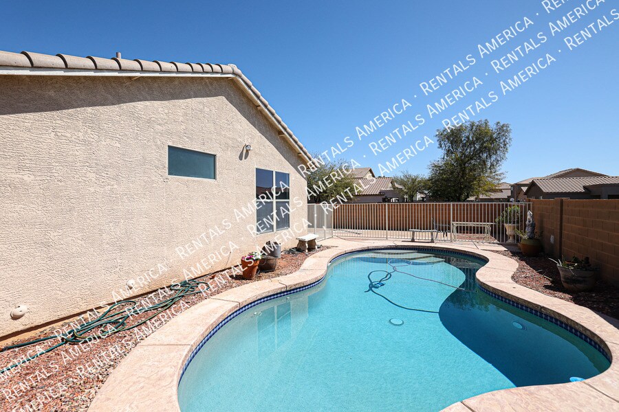 Building Photo - 4635 W Burgess Ln