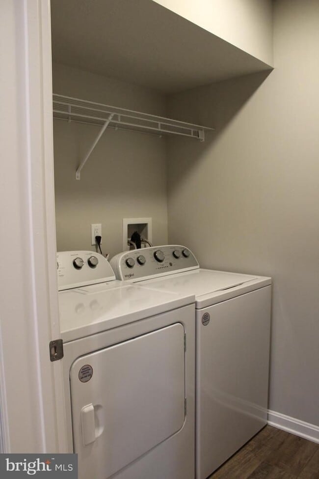 Building Photo - Energy Efficient Home - Save Money