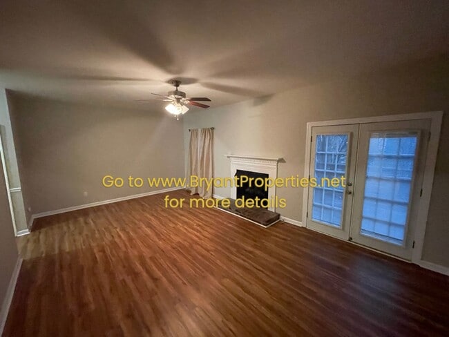 Building Photo - Nashville - Donelson- Percy Priest Lake Area - 3-bedroom 2.5 Bath