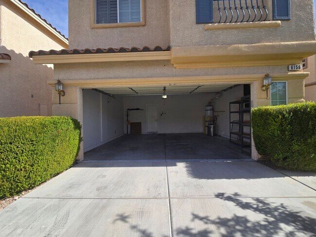 Building Photo - A Fabulous 3 Bedroom Home in South West Las Vegas