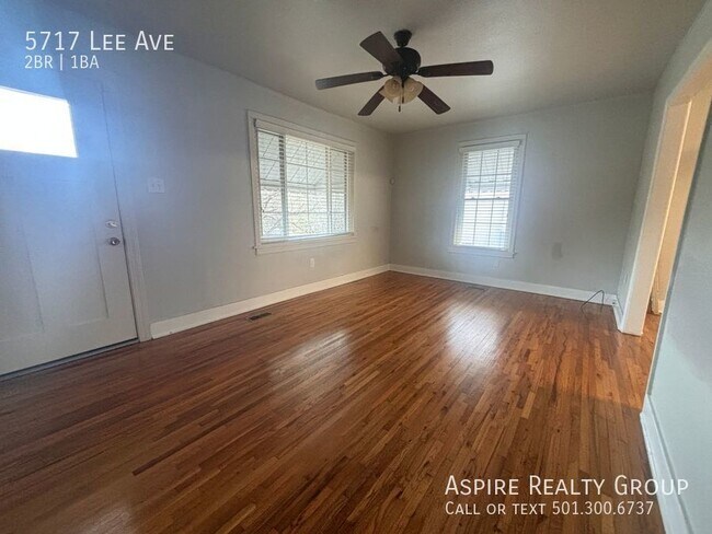 Building Photo - 5717 Lee Ave