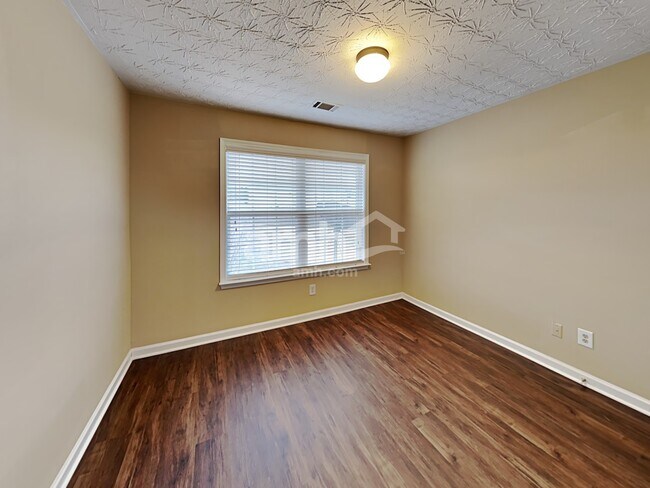 Building Photo - 2431 Lance Ridge Way