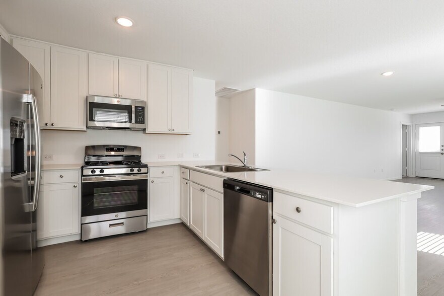 Building Photo - 1818 Musk Rose