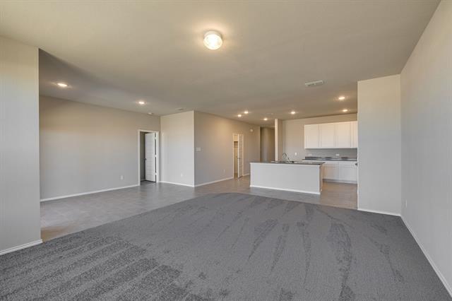 Building Photo - 2028 Gill Star Dr