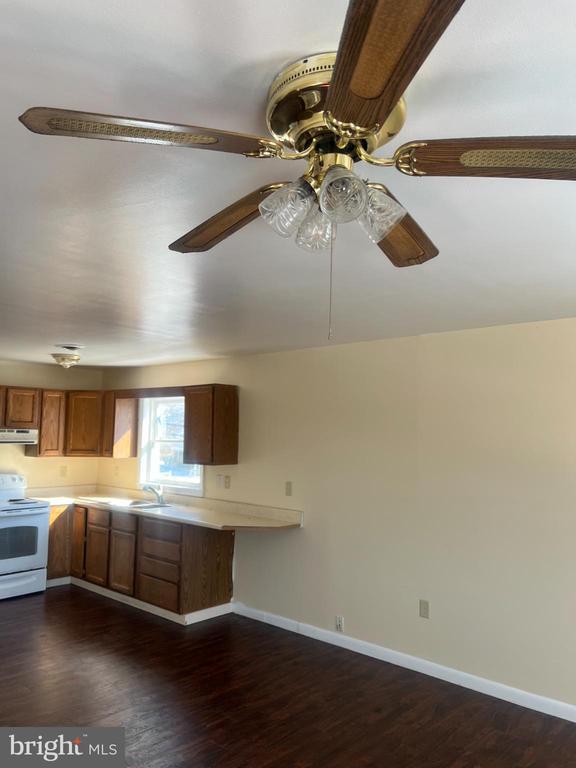 Building Photo - 3103 Walnut St