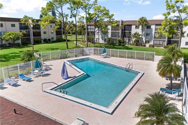 Building Photo - 25804 Cockleshell Dr