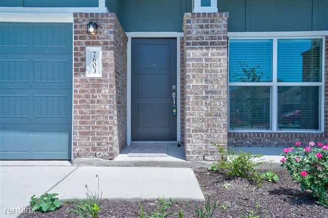Building Photo - 7603 Ivy Trellis Trl