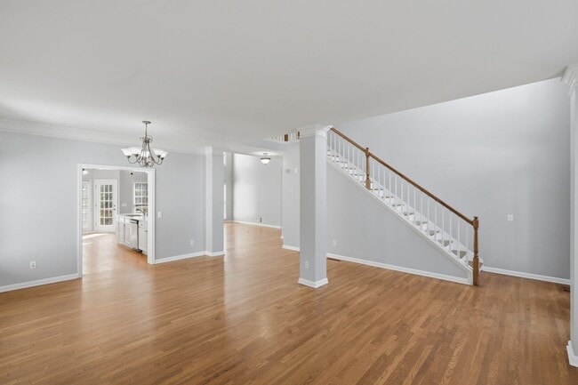 Building Photo - 2927 Arbor Creek Ln