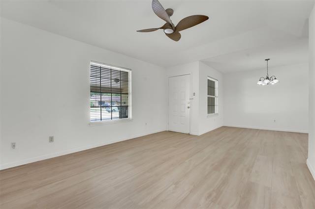 Building Photo - 1507 Bellaire Dr