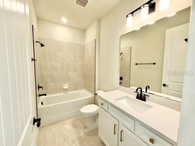 Building Photo - 2153 Mossy Vine Ave