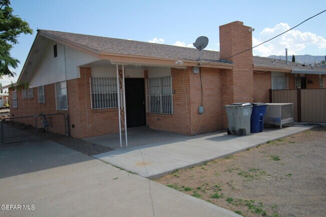 Building Photo - 3615 Olympic Ave