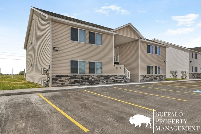 Building Photo - 6277 N Silver Fox Rd