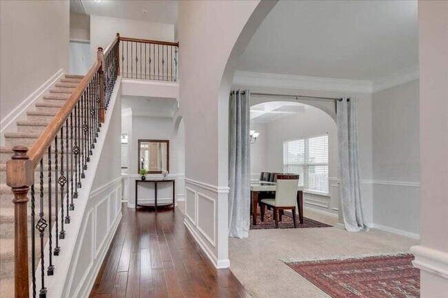 Building Photo - 830 Rollo Domino Cir