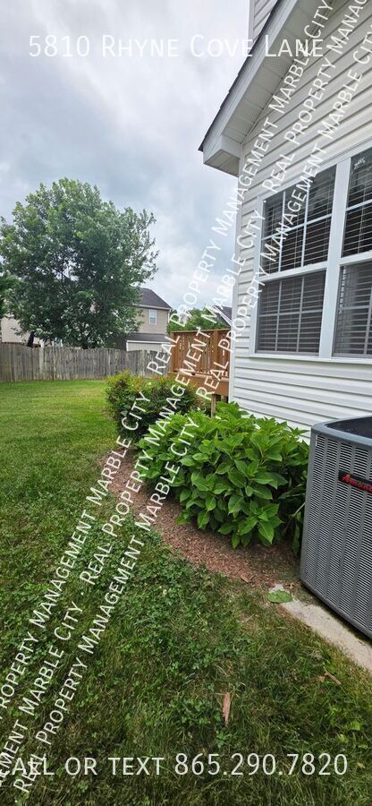 Building Photo - 5810 Rhyne Cove Ln