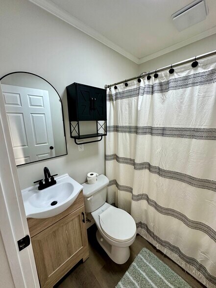 Building Photo - 307 Patton Ave