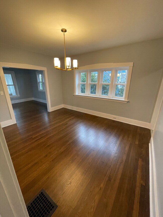 Building Photo - 1844 Monroe Ave NW