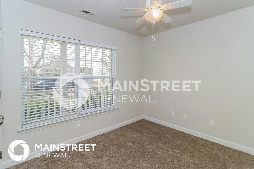 Building Photo - 3624 Crowders View Dr