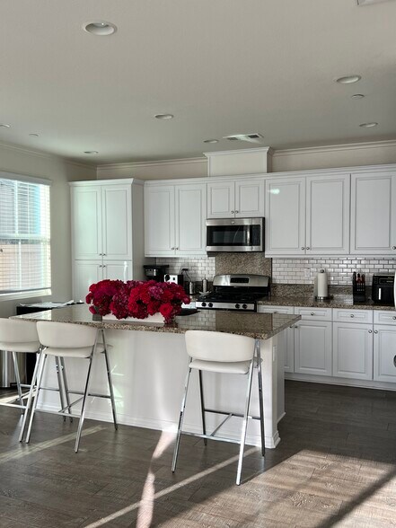 Building Photo - 1375 Dolomite Way