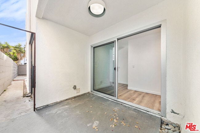 Building Photo - 37 29th Ave