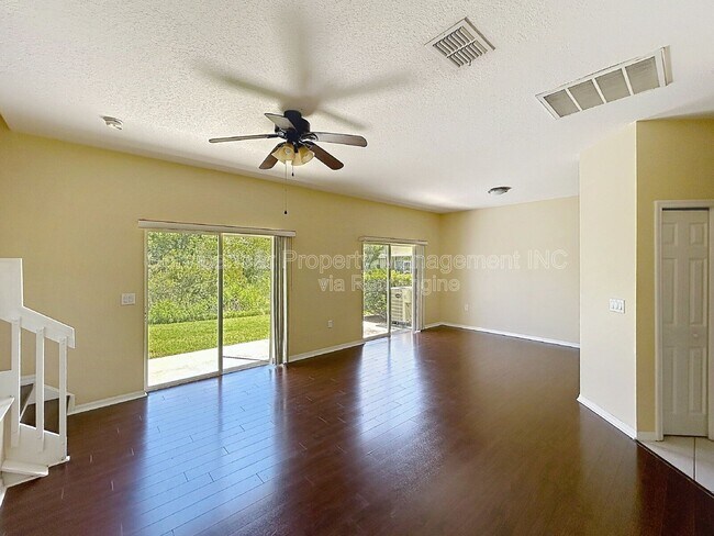 Building Photo - 8528 Sandpiper Ridge Ave