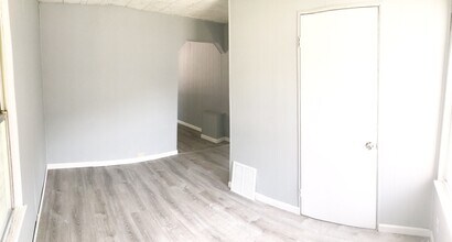 Building Photo - ALL ELECTRIC! 1Bed/1Bath Single Family Home! Newly Renovated!