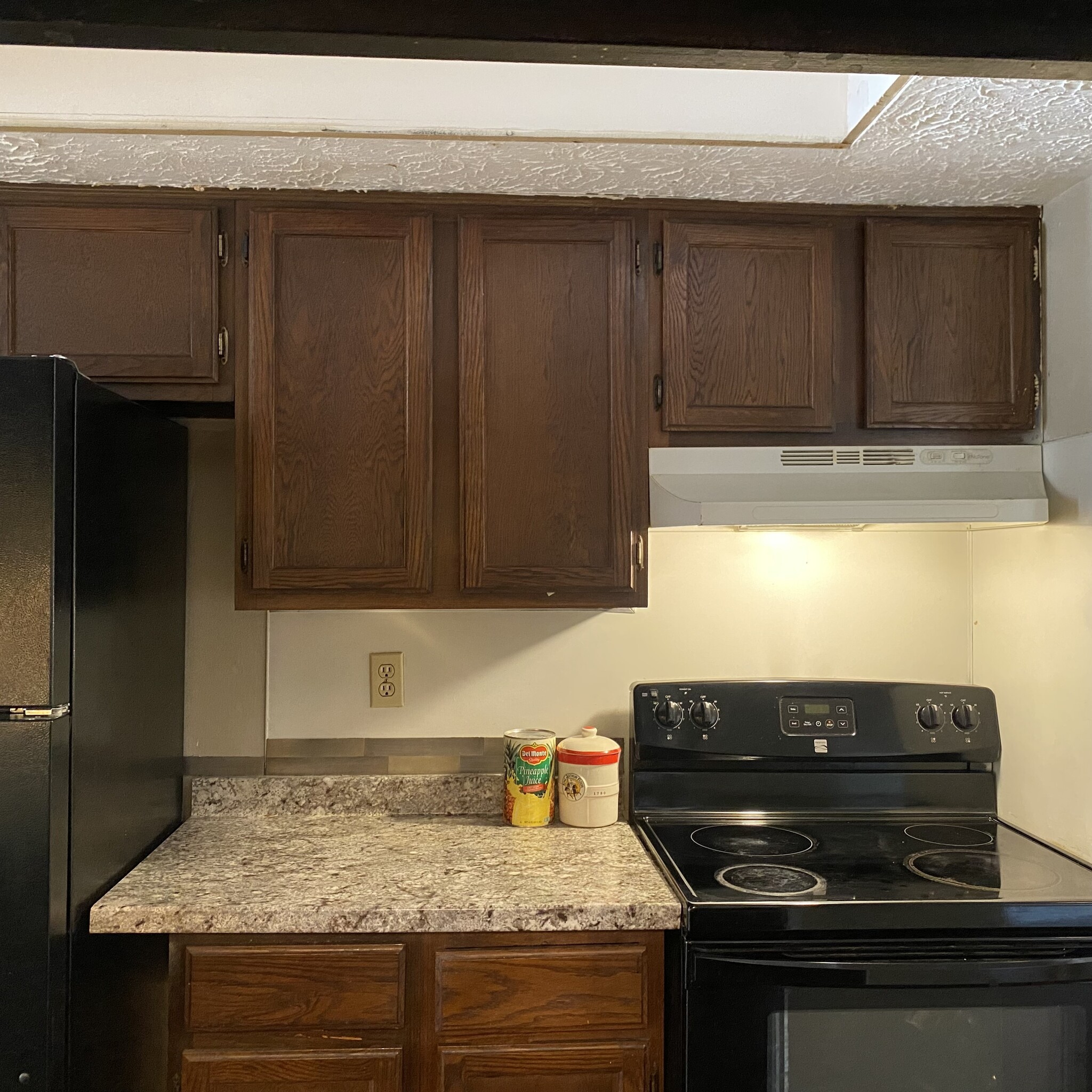 Building Photo - 1750 Wesley Way NW