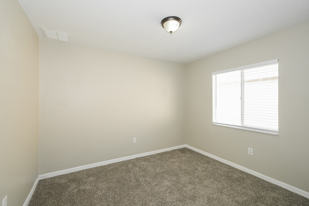Building Photo - 30932 Midtown Ct