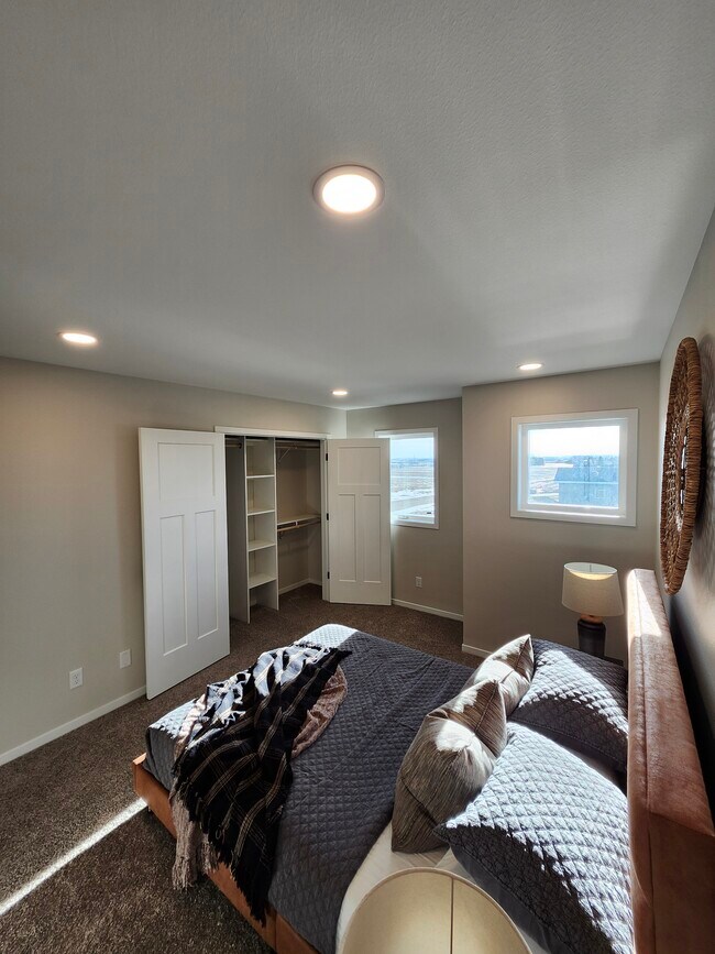 Building Photo - 5316 Welder Ave