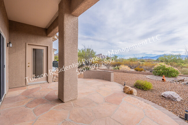 Building Photo - 5027 W Desert Chicory Pl