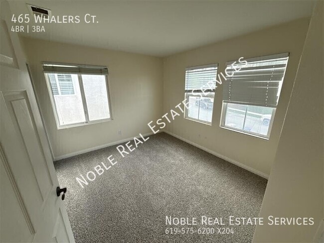 Building Photo - 465 Whalers Ct