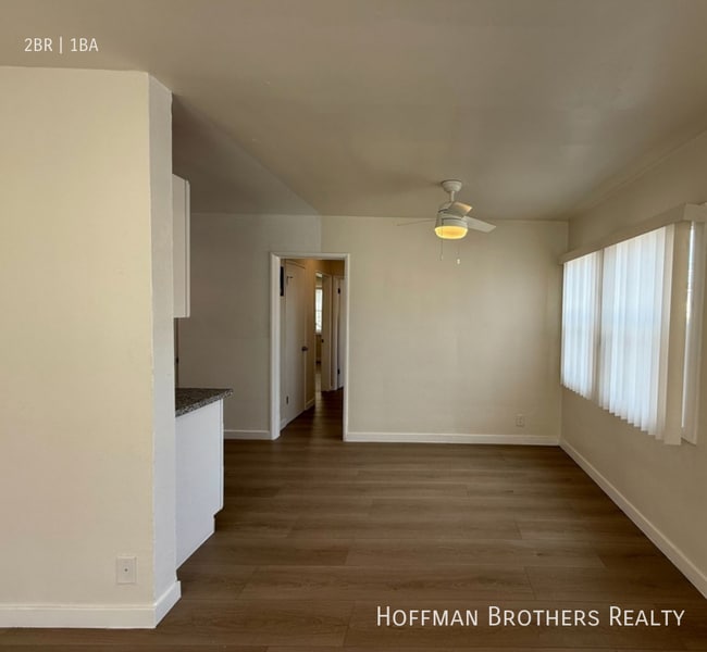 Building Photo - 7337 Woodman Ave