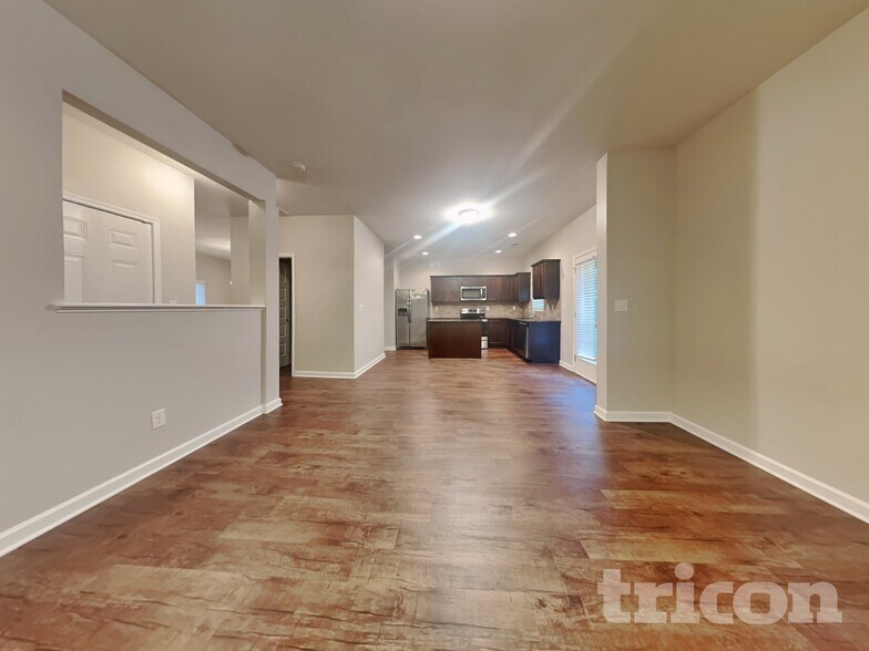 Building Photo - 12019 Jojo Ct