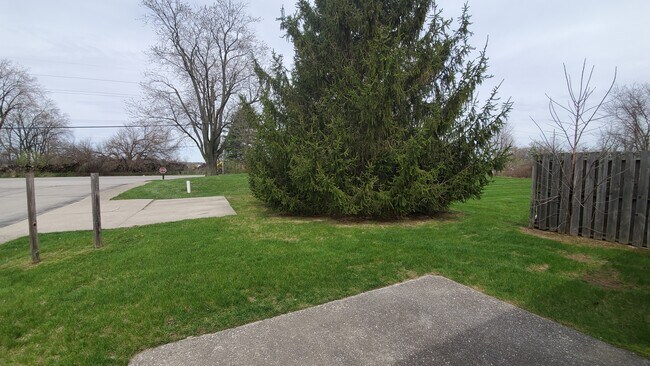 Building Photo - 101 Woodberry Dr