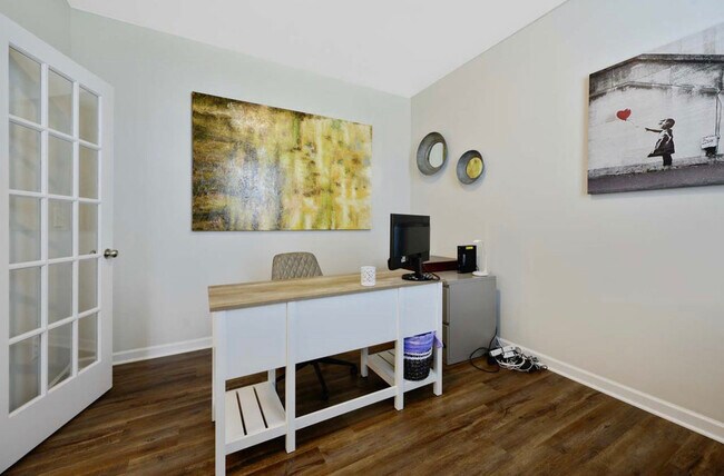 Building Photo - 155 Rossell Park Cir