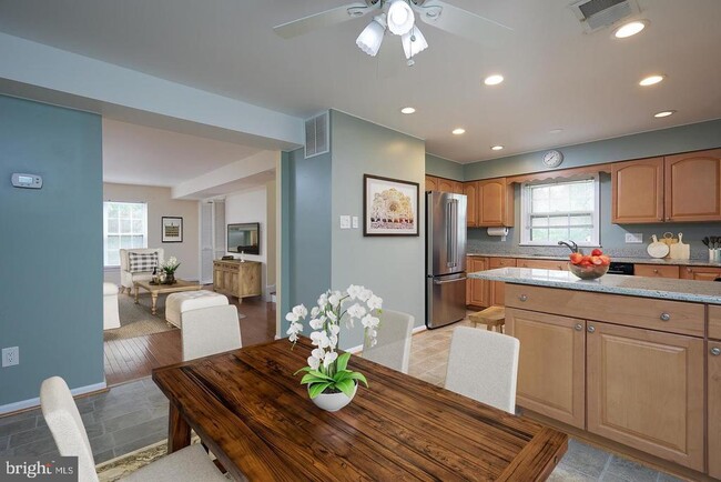 Building Photo - 2501 Windbreak Dr