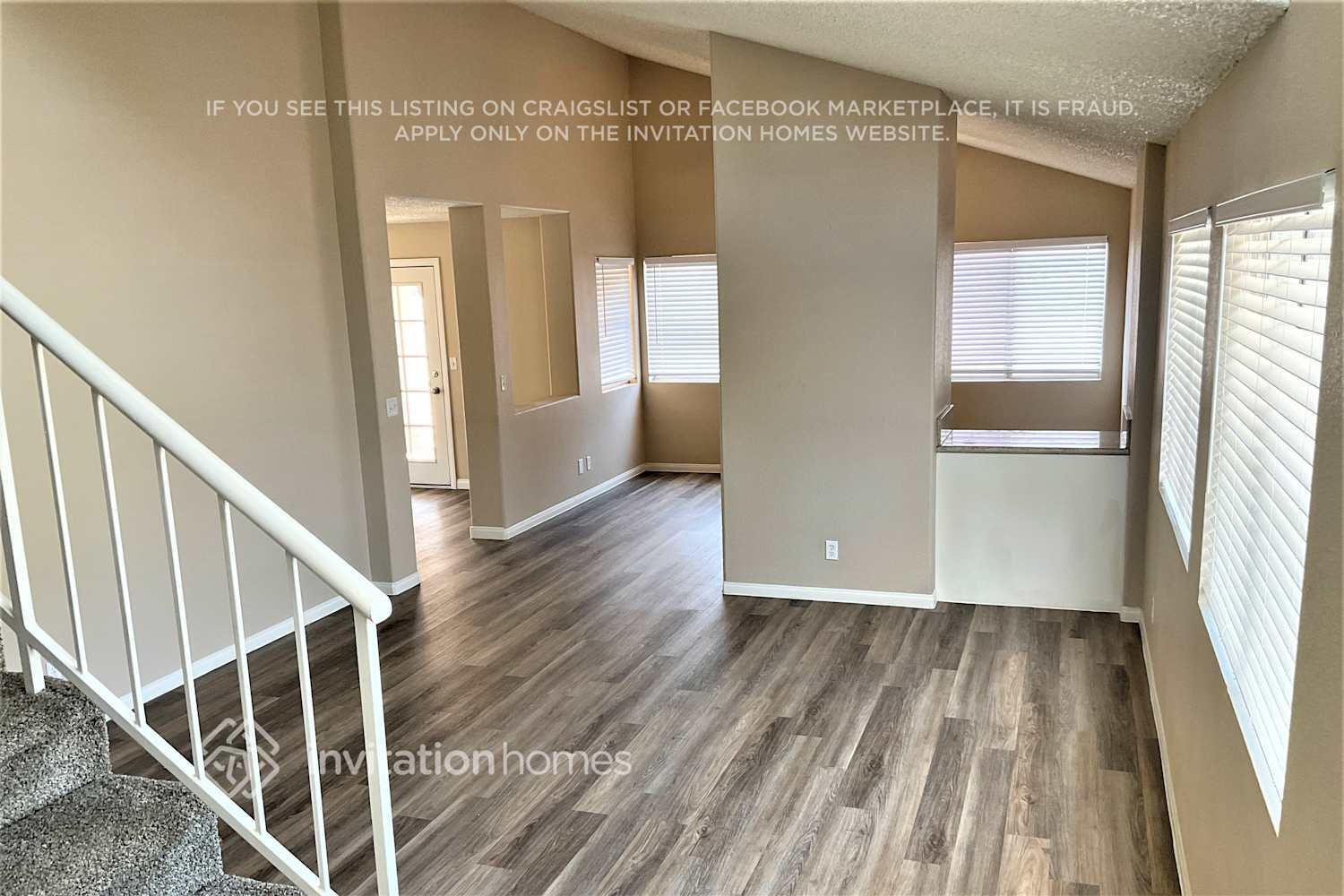 Building Photo - 3301 Hyannis Cir
