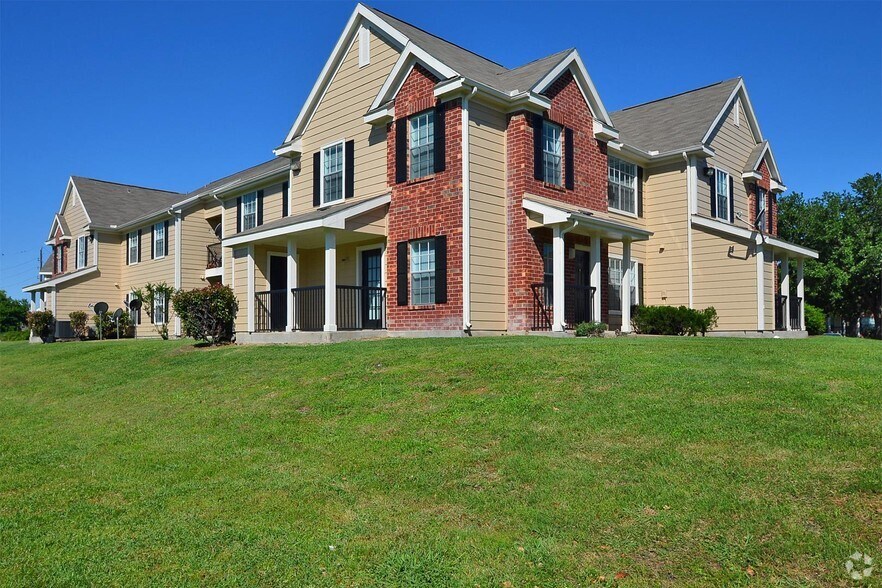 The Life at Westpark 14100 Rio Bonito Rd Houston TX 77083 Apartment