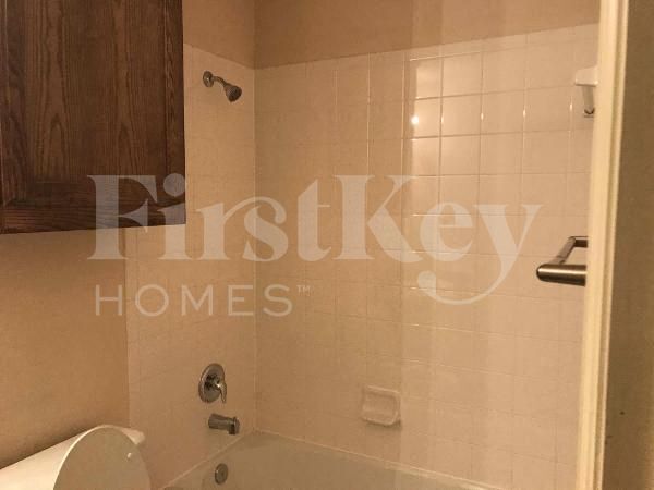 Building Photo - 1218 Jewel Ln