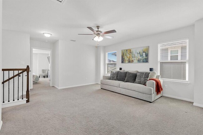 Building Photo - 3201 E College Park Dr