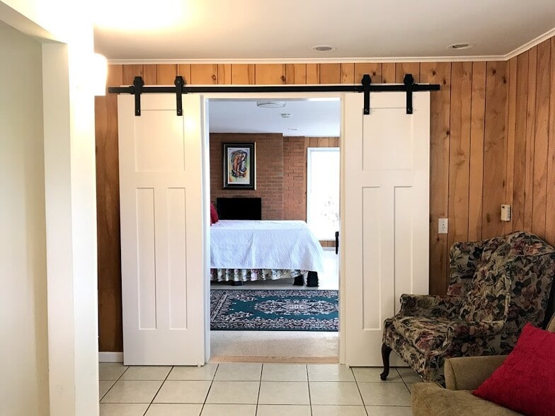 Primary Photo - 1205 E 29th Pl